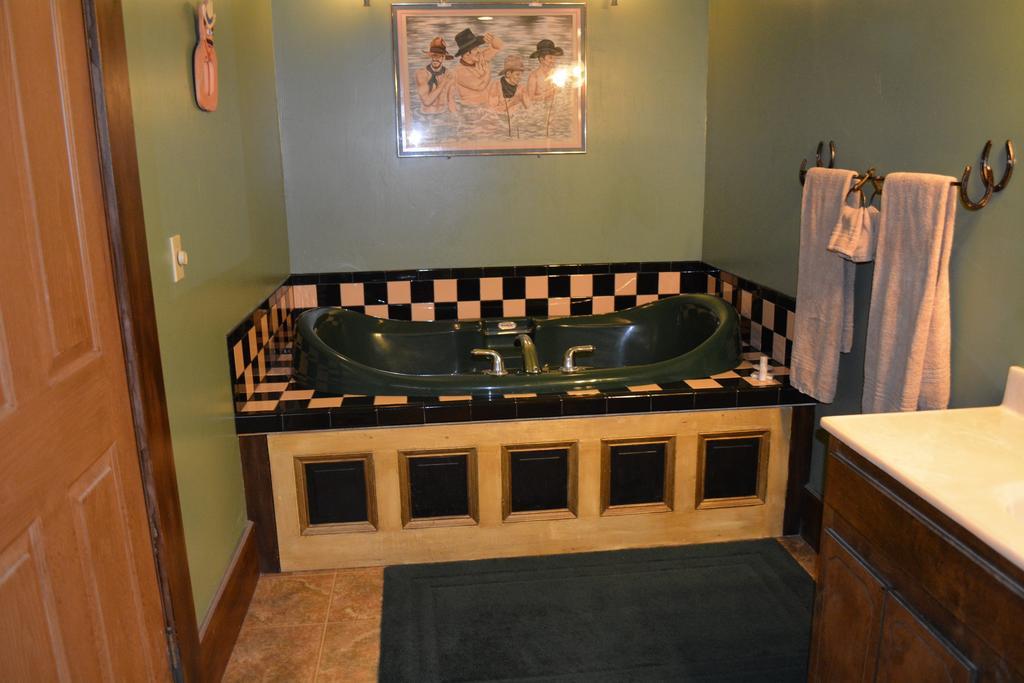 Bisbee Grand Hotel Habitación foto